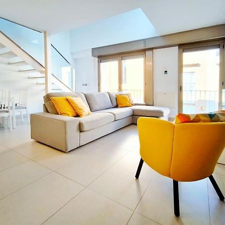 Moderno Apartamento Duplex En Terrassa Centro Экстерьер фото