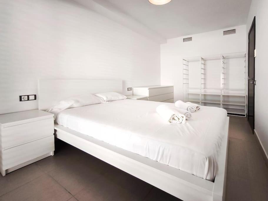 Moderno Apartamento Duplex En Terrassa Centro Экстерьер фото