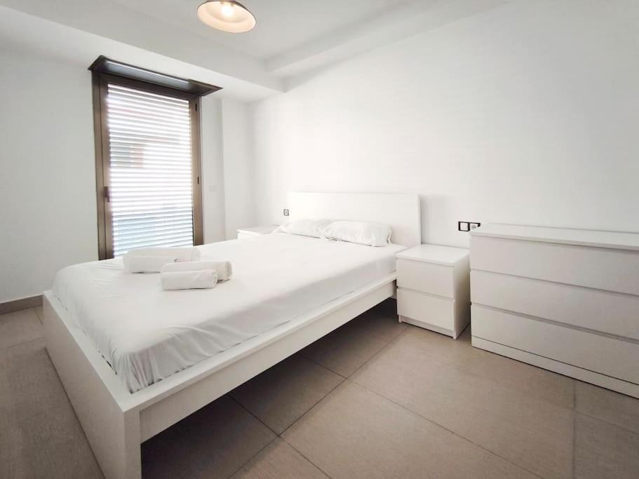 Moderno Apartamento Duplex En Terrassa Centro Экстерьер фото