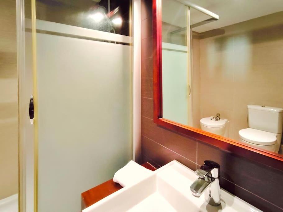 Moderno Apartamento Duplex En Terrassa Centro Экстерьер фото
