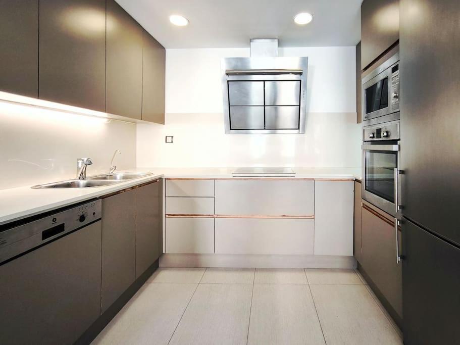 Moderno Apartamento Duplex En Terrassa Centro Экстерьер фото
